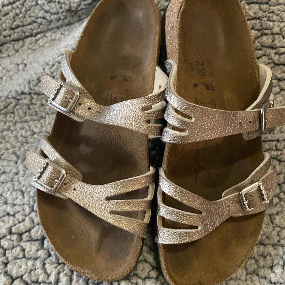 Birkenstocks size 5